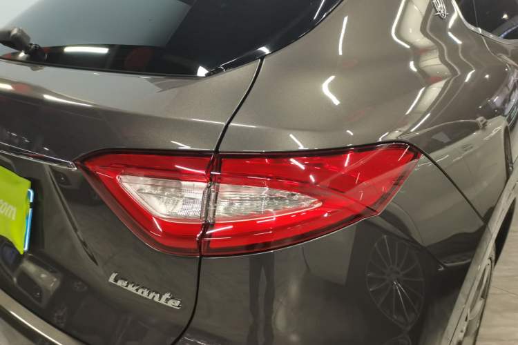 Used Maserati Levante 2016 3.0T Standard Edition Exterior 6