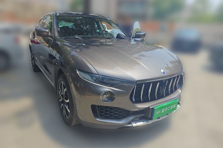 Used Maserati Levante 2016 3.0T Standard Edition Front Right 45 Deg