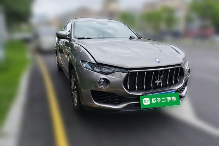 Used Maserati Levante 2016 3.0T Standard Edition Front Right 45 Deg