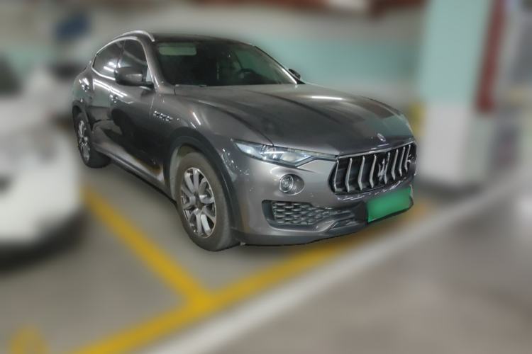 Used Maserati Levante 2016 3.0T Standard Edition Front Right 45 Deg