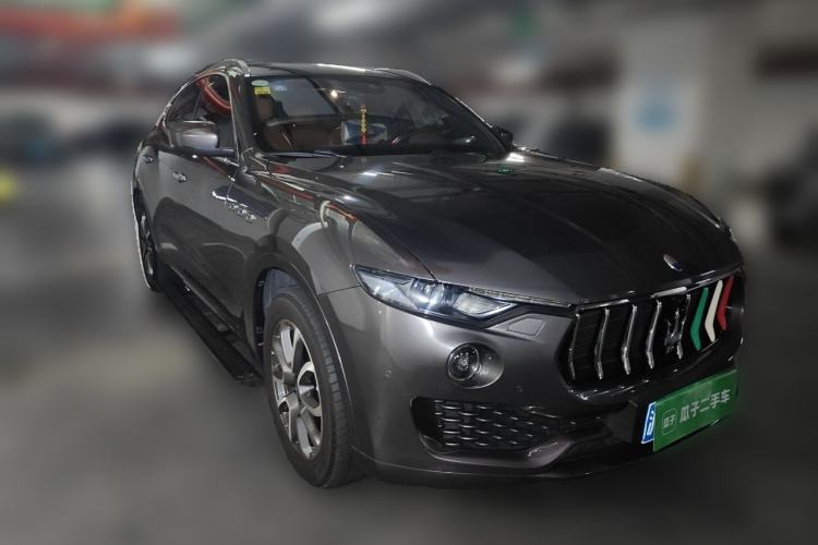 Used Maserati Levante 2016 3.0T Standard Edition Front Right 45 Deg