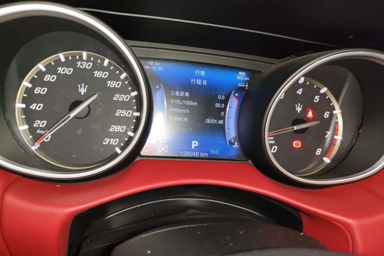 Used Maserati Levante 2016 3.0T Standard Edition Instrument Cluster