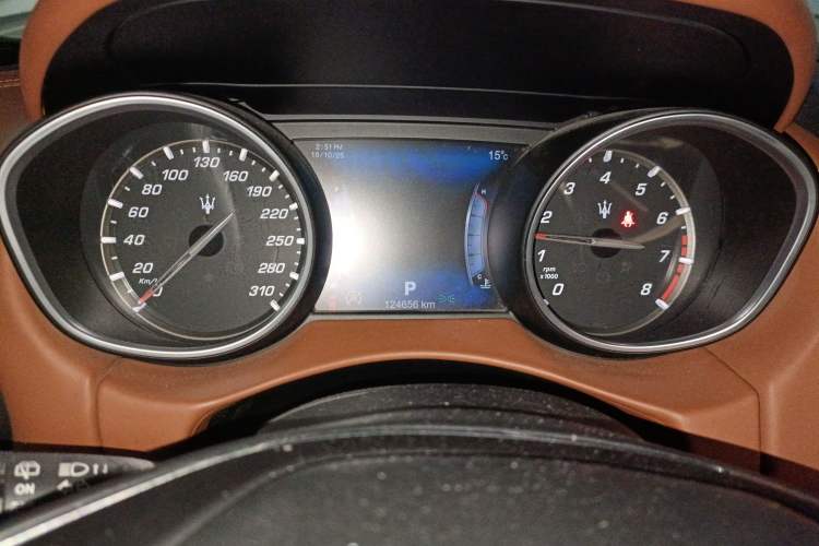 Used Maserati Levante 2016 3.0T Standard Edition Instrument Cluster