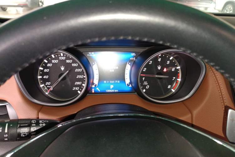 Used Maserati Levante 2016 3.0T Standard Edition Instrument Cluster