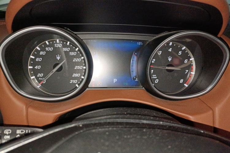 Used Maserati Levante 2016 3.0T Standard Edition Instrument Cluster