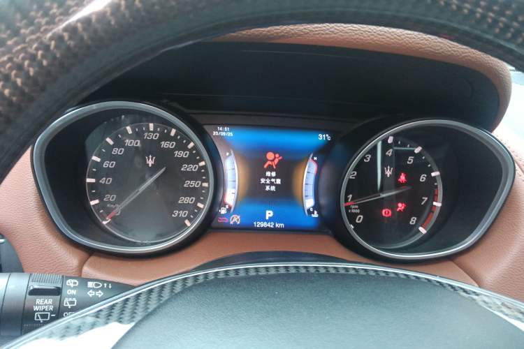 Used Maserati Levante 2016 3.0T Standard Edition Instrument Cluster