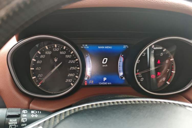 Used Maserati Levante 2016 3.0T Standard Edition Instrument Cluster