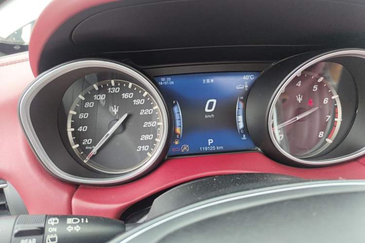Used Maserati Levante 2016 3.0T Standard Edition Instrument Cluster