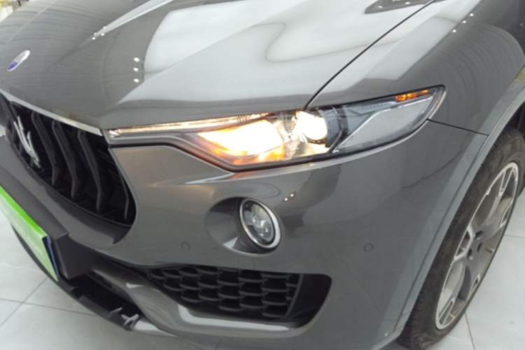 Used Maserati Levante 2016 3.0T Standard Edition Left Front Headlight