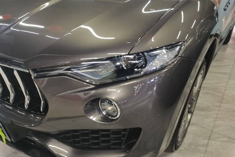 Used Maserati Levante 2016 3.0T Standard Edition Left Front Headlight