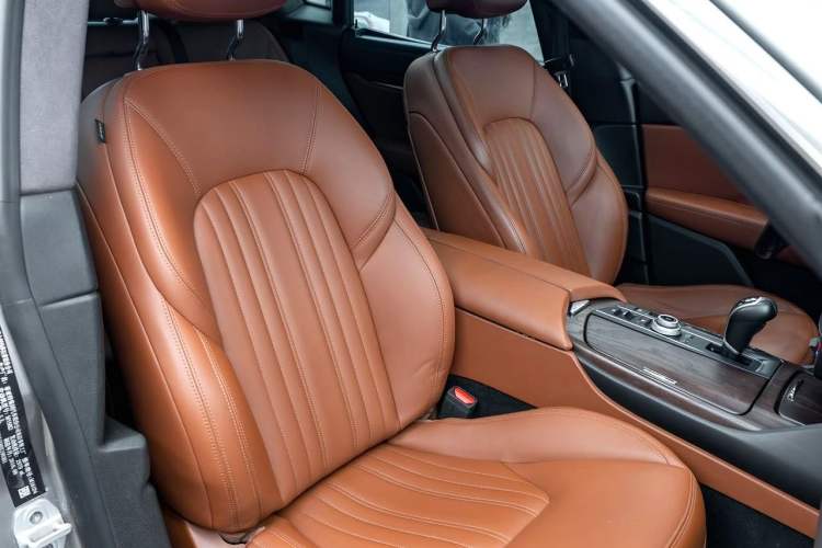Used Maserati Levante 2016 3.0T Standard Edition Left Front Seat
