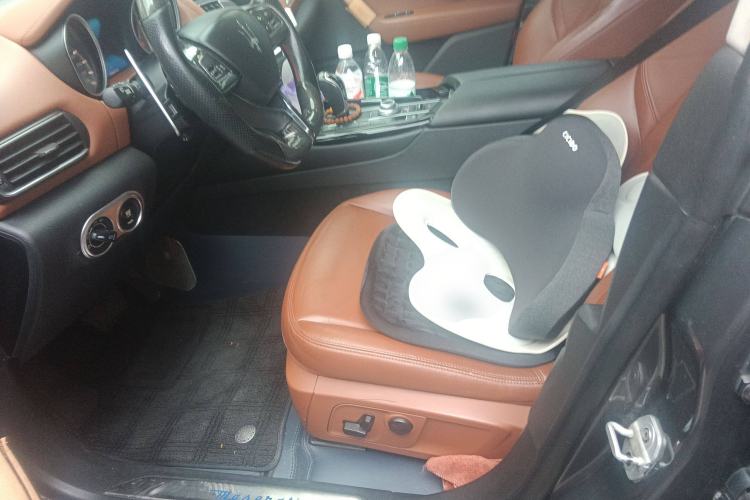 Used Maserati Levante 2016 3.0T Standard Edition Left Front Seat