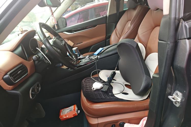 Used Maserati Levante 2016 3.0T Standard Edition Left Front Seat