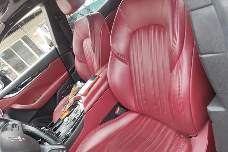 Used Maserati Levante 2016 3.0T Standard Edition Left Front Seat