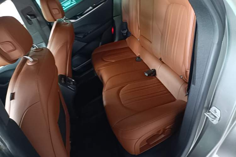Used Maserati Levante 2016 3.0T Standard Edition Left Rear Seat