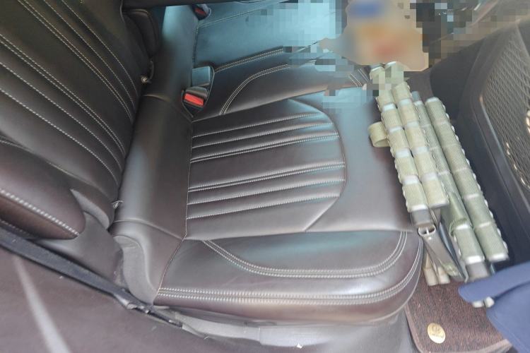 Used Maserati Levante 2016 3.0T Standard Edition Left Rear Seat