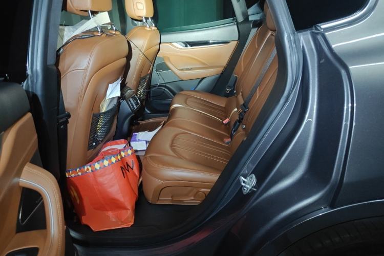 Used Maserati Levante 2016 3.0T Standard Edition Left Rear Seat