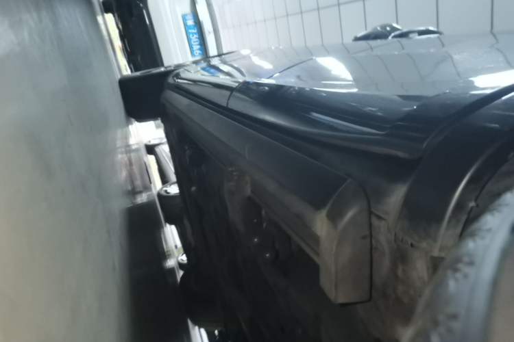 Used Maserati Levante 2016 3.0T Standard Edition Left Side Sill