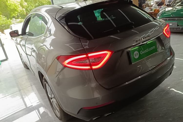 Used Maserati Levante 2016 3.0T Standard Edition Rear Left 45 Deg