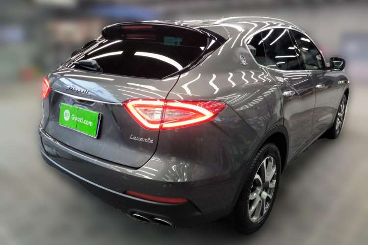 Used Maserati Levante 2016 3.0T Standard Edition Rear Right 45 Deg