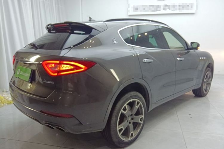Used Maserati Levante 2016 3.0T Standard Edition Rear Right 45 Deg