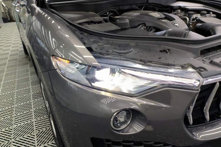 Used Maserati Levante 2016 3.0T Standard Edition Right Front Headlight
