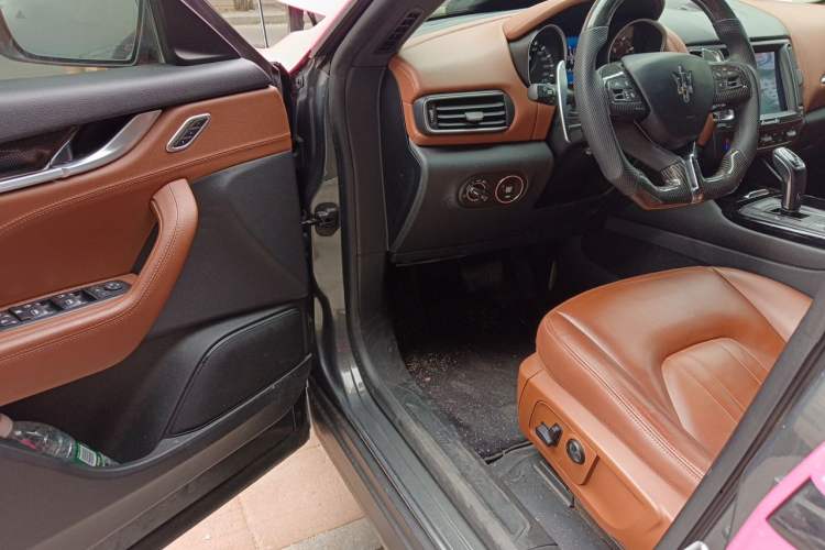 Used Maserati Levante 2016 3.0T Standard Edition Driver Seat
