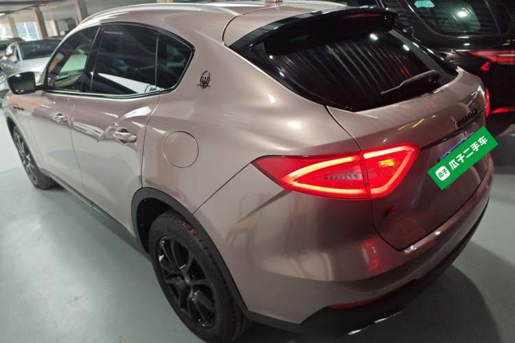 Used Maserati Levante 2016 3.0T Standard Edition Exterior 2