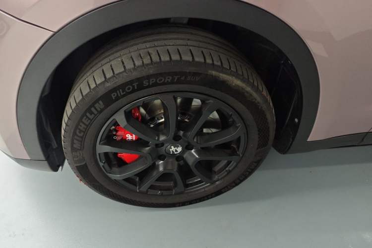 Used Maserati Levante 2016 3.0T Standard Edition Exterior 4