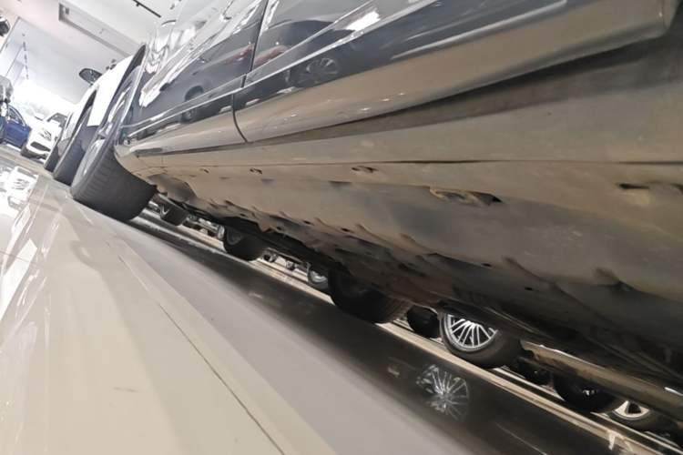 Used Maserati Levante 2016 3.0T Standard Edition Left Side Sill