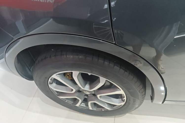 Used Maserati Levante 2016 3.0T Standard Edition Right Rear Wheel Hub