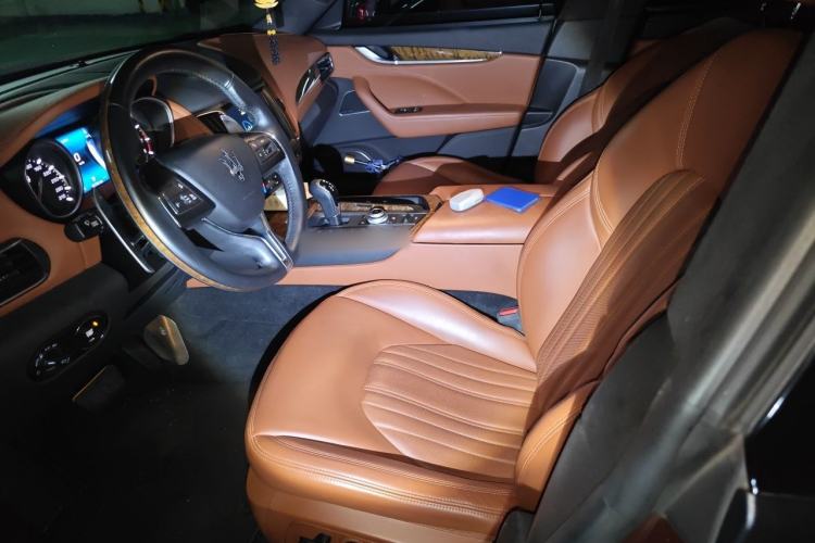 Used Maserati Levante 2016 3.0T Standard Edition Left Front Seat