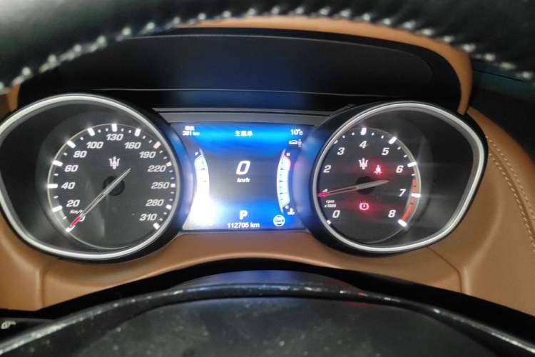 Used Maserati Levante 2016 3.0T Standard Edition Instrument Cluster