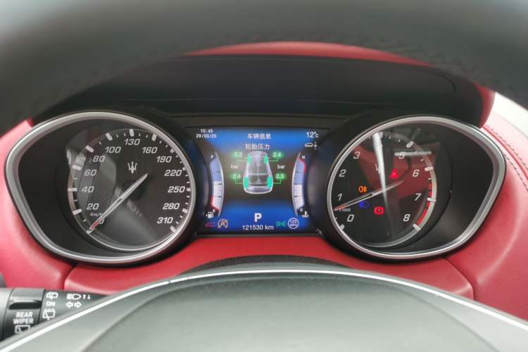 Used Maserati Levante 2016 3.0T Standard Edition Instrument Cluster