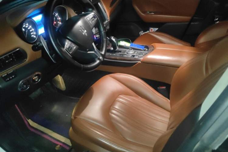 Used Maserati Levante 2016 3.0T Standard Edition Left Front Seat