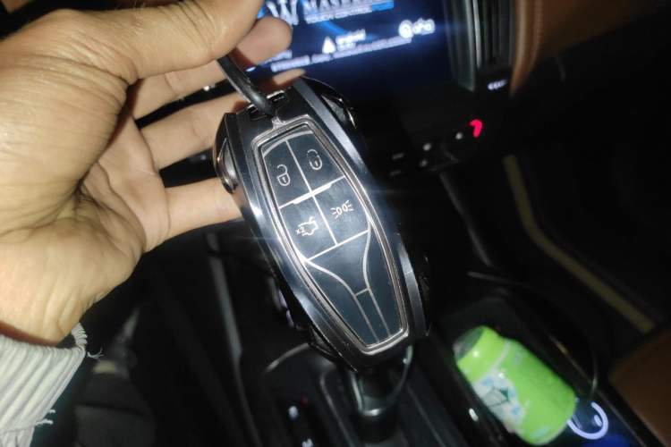 Used Maserati Levante 2016 3.0T Standard Edition Vehicle Key