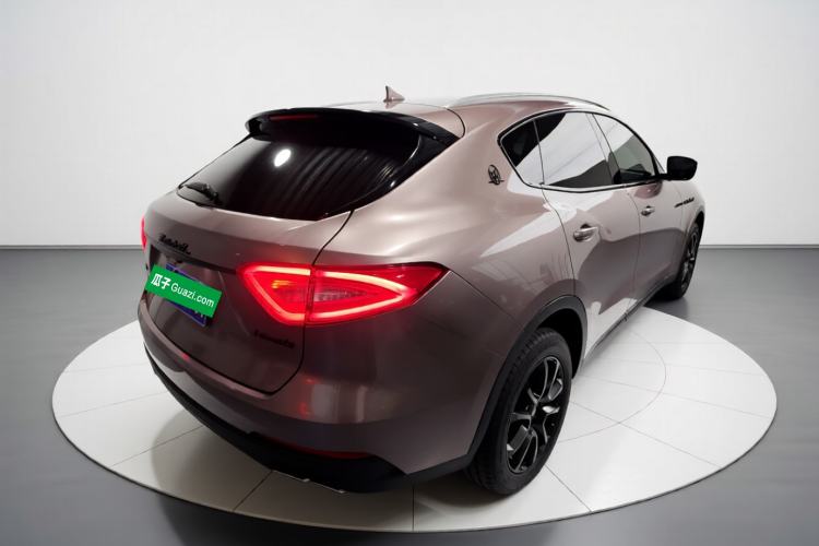 Used Maserati Levante 2016 3.0T Standard Edition Rear Right 45 Deg