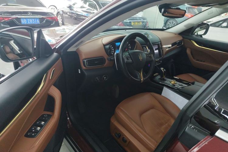 Used Maserati Levante 2016 3.0T Standard Edition Driver Seat