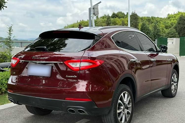 Used Maserati Levante 2016 3.0T Standard Edition Exterior 5