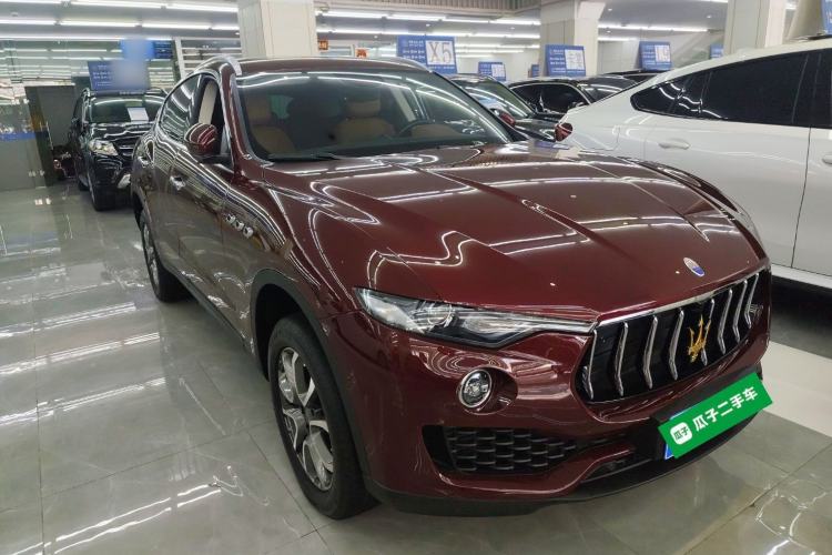 Used Maserati Levante 2016 3.0T Standard Edition Front Right 45 Deg