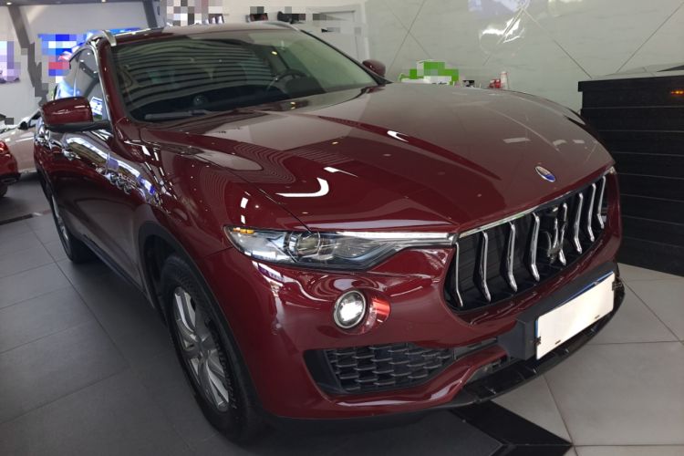 Used Maserati Levante 2016 3.0T Standard Edition Front Right 45 Deg