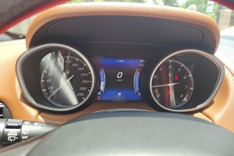 Used Maserati Levante 2016 3.0T Standard Edition Instrument Cluster