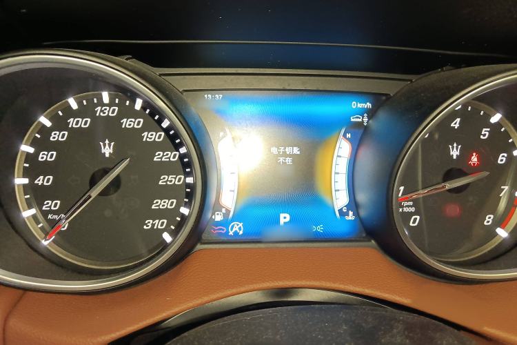 Used Maserati Levante 2016 3.0T S Standard Model Instrument Cluster