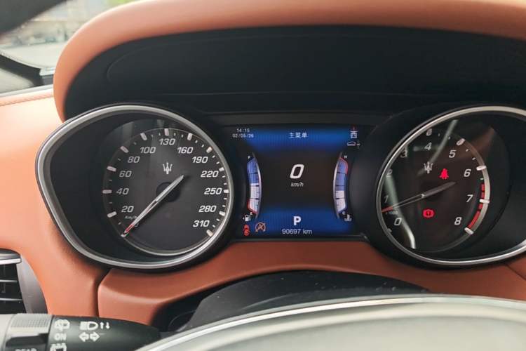 Used Maserati Levante 2016 3.0T Standard Edition Instrument Cluster
