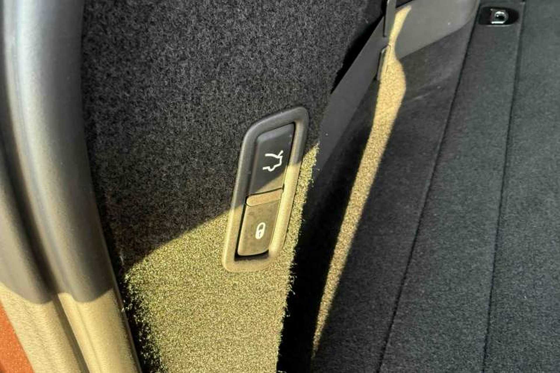 Used Maserati Levante 2016 3.0T Standard Edition Interior 1