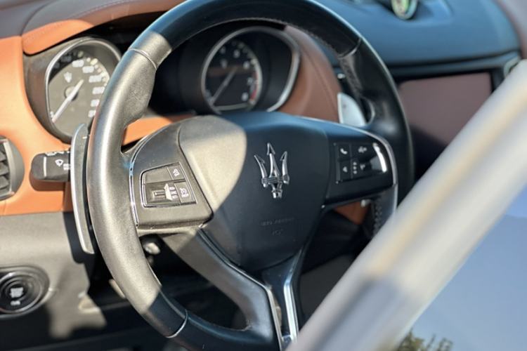 Used Maserati Levante 2016 3.0T S Standard Model Interior 3