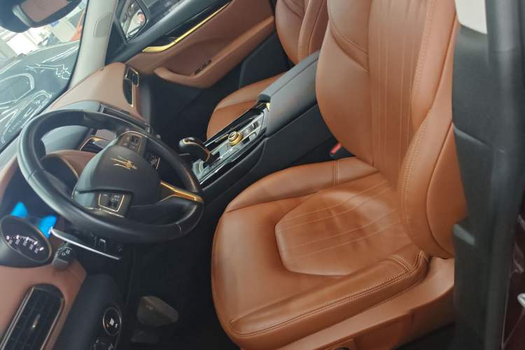 Used Maserati Levante 2016 3.0T Standard Edition Left Front Seat