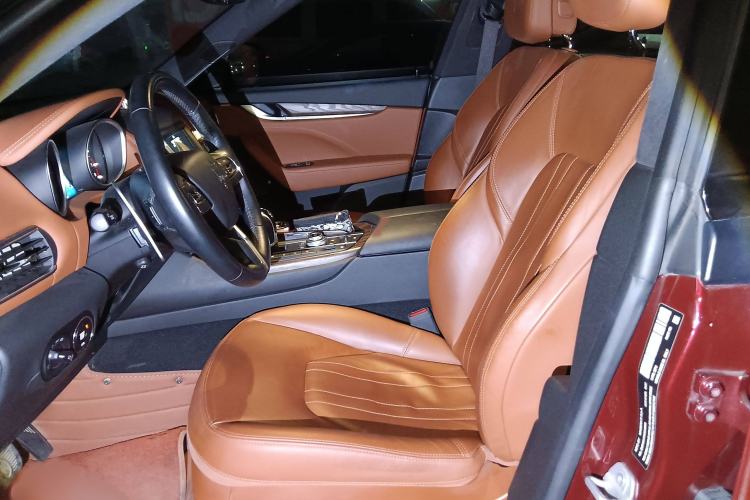 Used Maserati Levante 2016 3.0T S Standard Model Left Front Seat