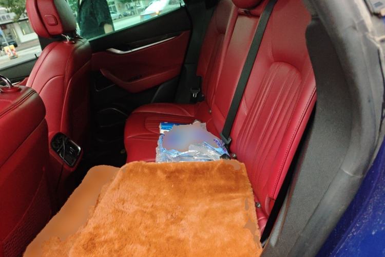 Used Maserati Levante 2016 3.0T S Standard Model Left Rear Seat