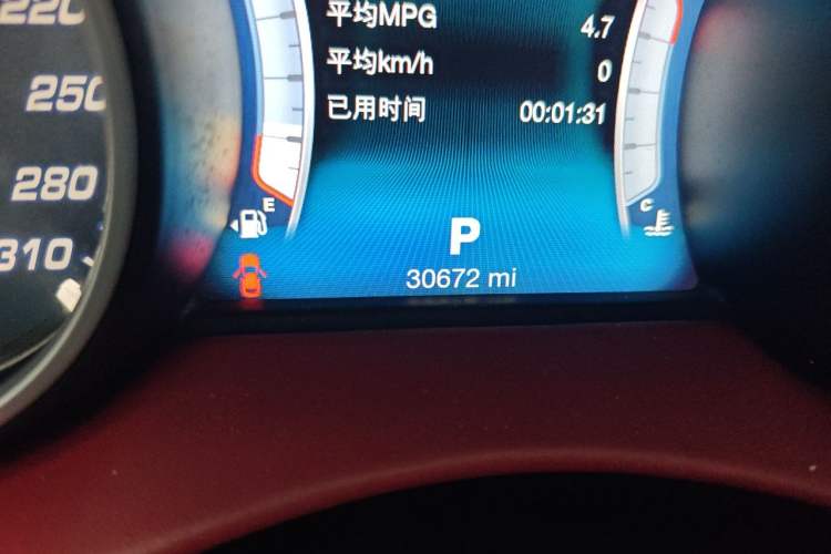 Used Maserati Levante 2016 3.0T S Standard Model Odometer Close Up